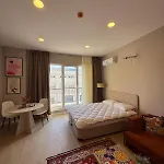 Bright Modern With Balcony Διαμέρισμα