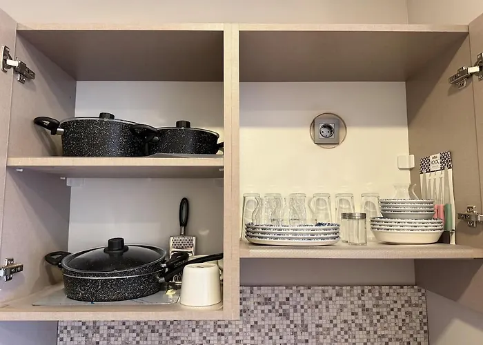 Apartment Bright Modern With Balcony *