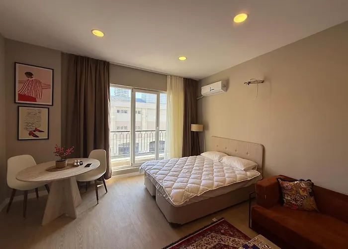 Bright Modern With Balcony Apartment Istanbul